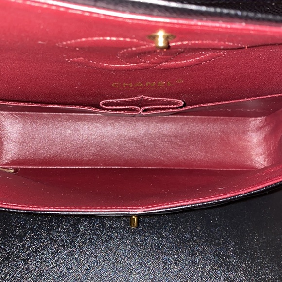 Chanel Medium Classic Flap Bag - Picture 13 of 15